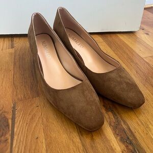 Cute Numaleo suede heels